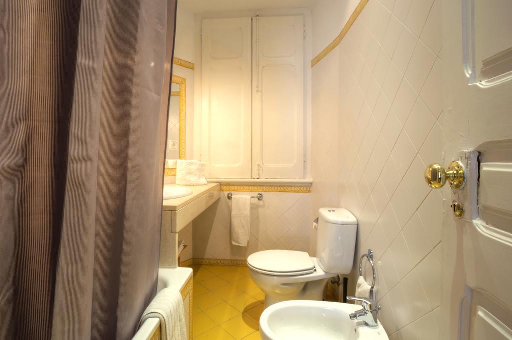 Angola Apartment - 8Bedrooms Lisbon Luaran gambar